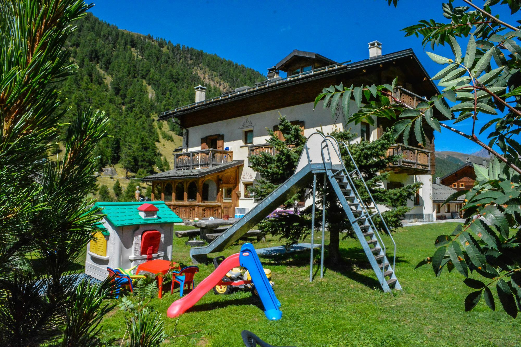 Chalet Cambra Livigno Eksteriør bilde